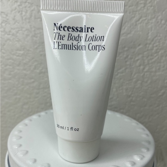 Nécessaire Bath & Body 5 Ncessaire The Body Lotion Lemulsion Corps